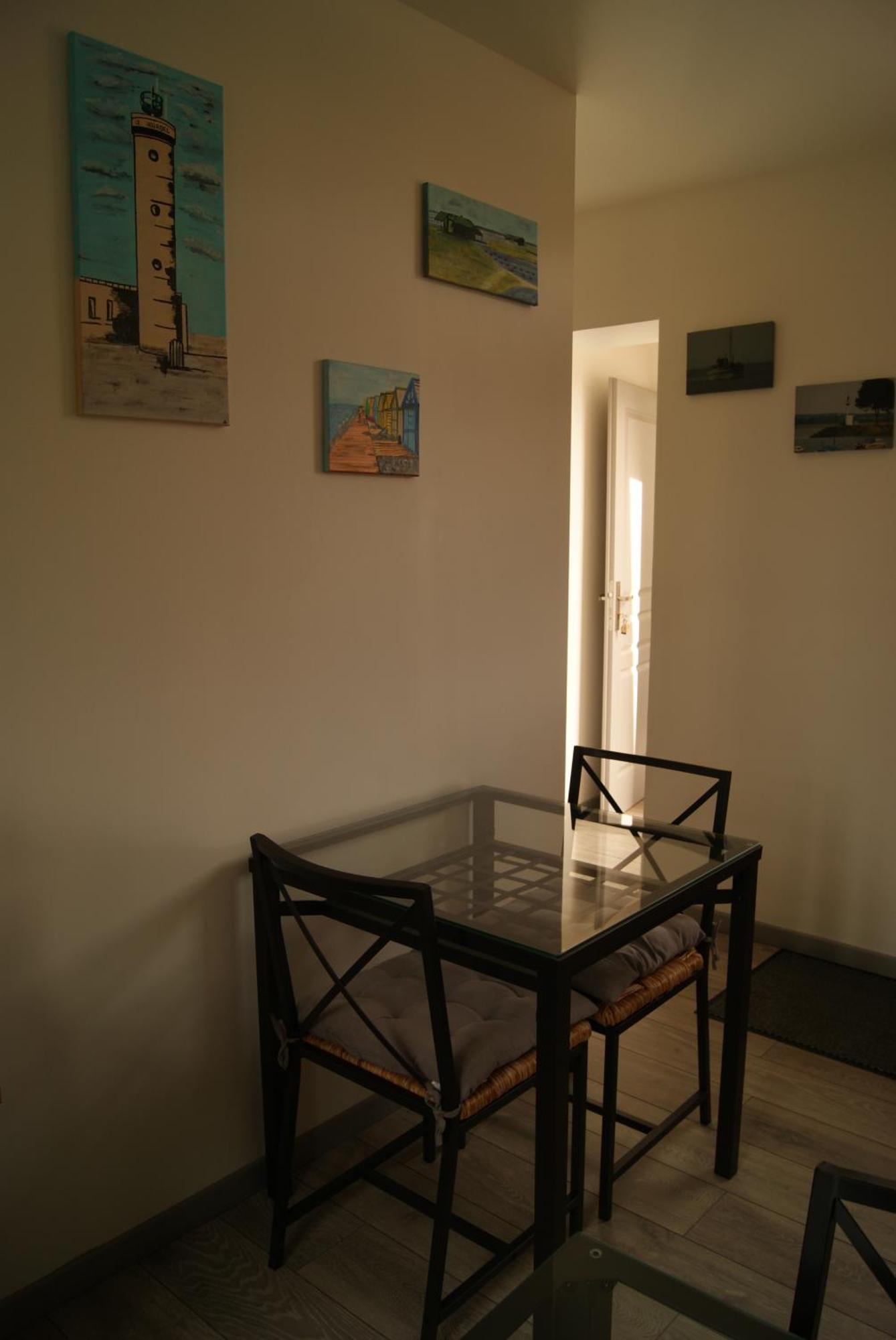 Bed and Breakfast La Longere De Suzanne Arrest Exteriér fotografie